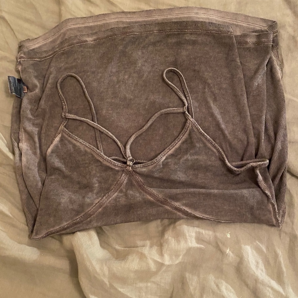 Simple Grey American Eagle Top